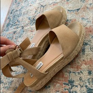 Steve Madden platform sandals